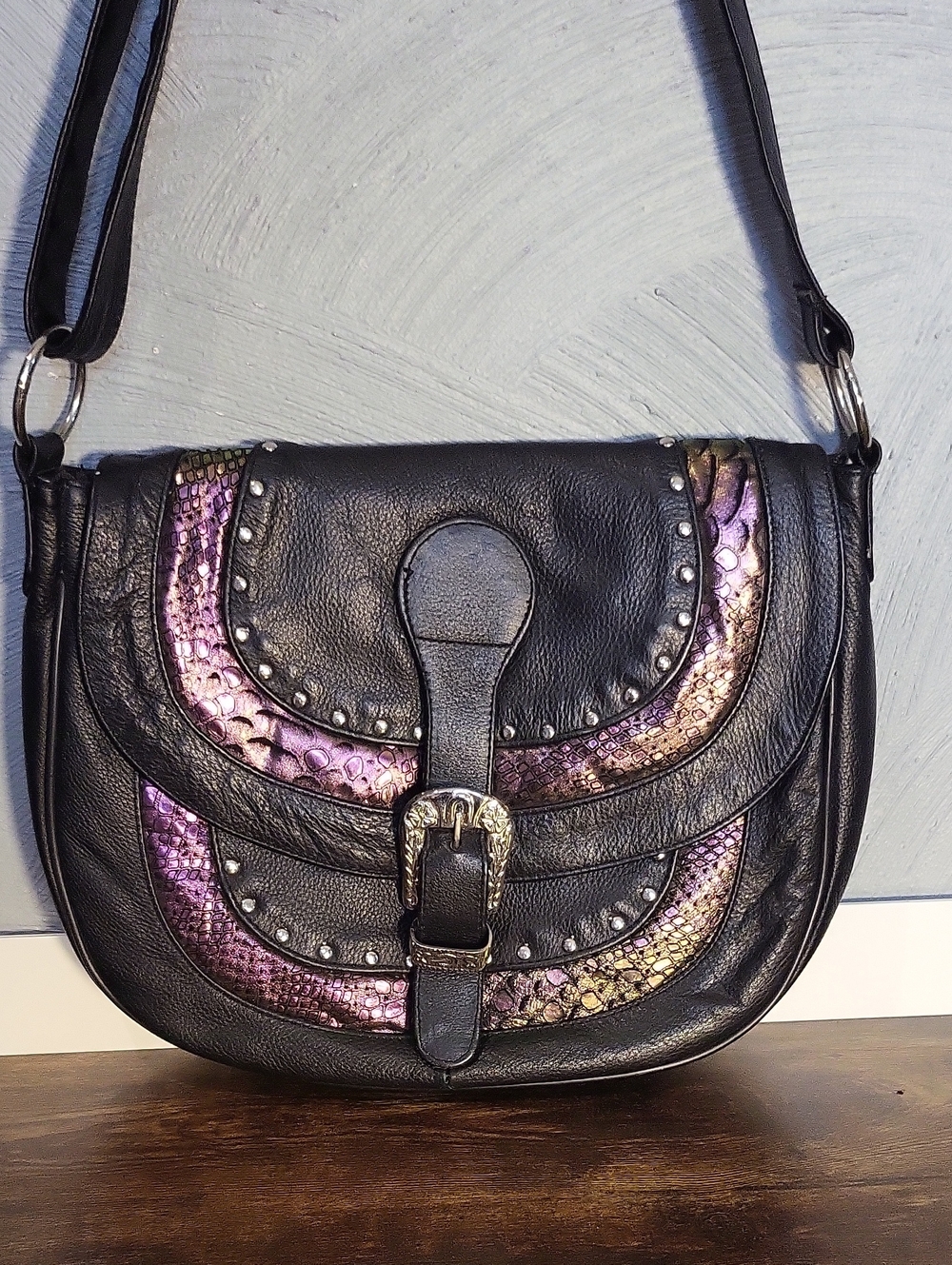 Unik International Leather Concealed Carry Purse - Picture 2 of 8